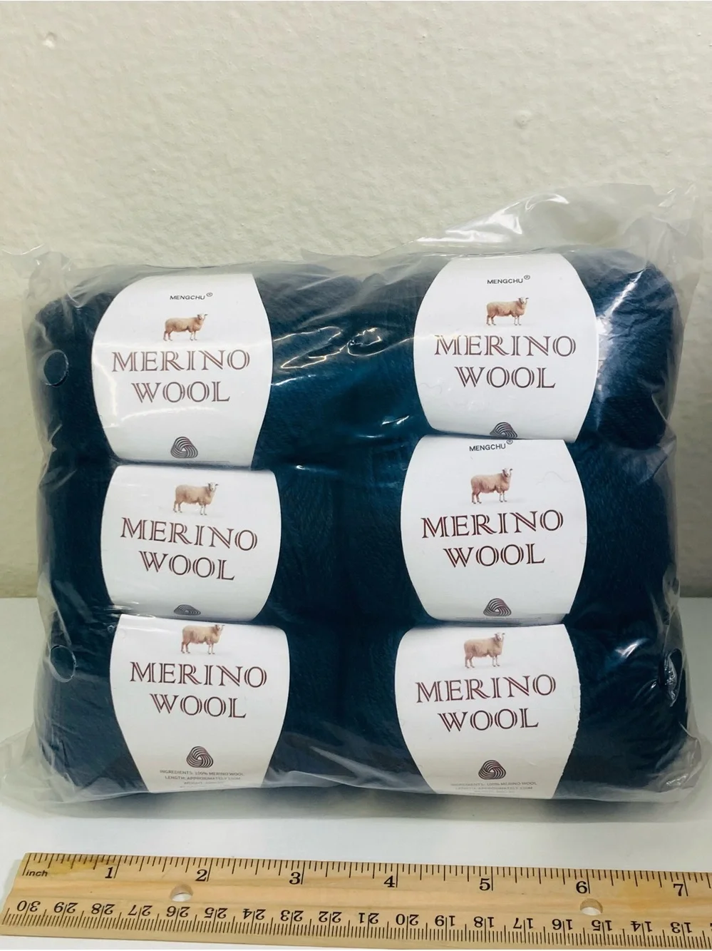 6 NWT ~300g Mengchu 100% Merino Wool Yarn 6 Skeins color: Almost Black